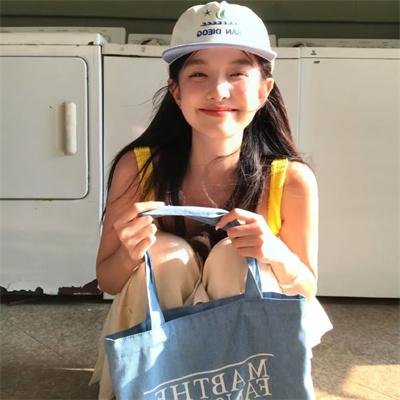 桃花七零我靠医术惊艳家属院